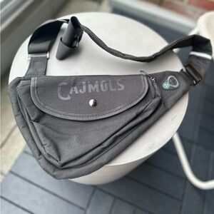 Men’s Black Sling Back Bag / Fanny